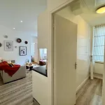 Apartment Tango - Check In H24 - Wifi