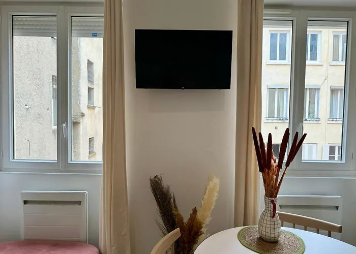 Appartamento Tango - Check In H24 - Wifi Lione